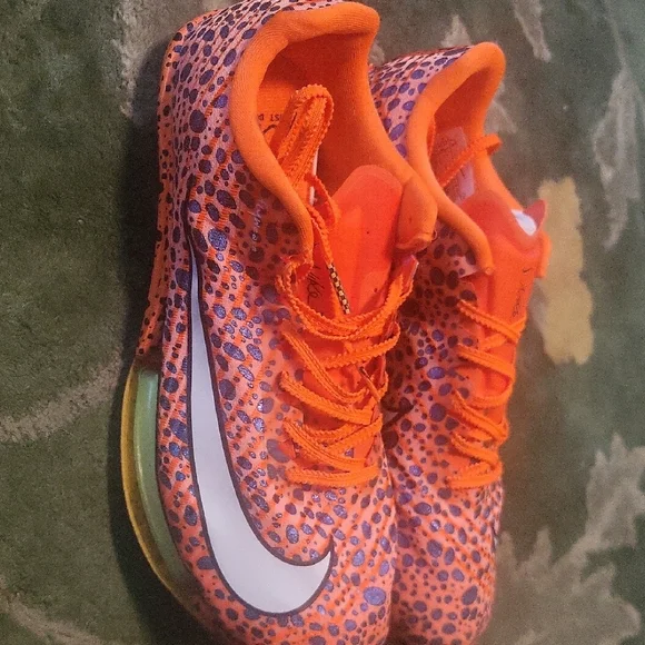 Nike Orange and Purple Athletic Shoes